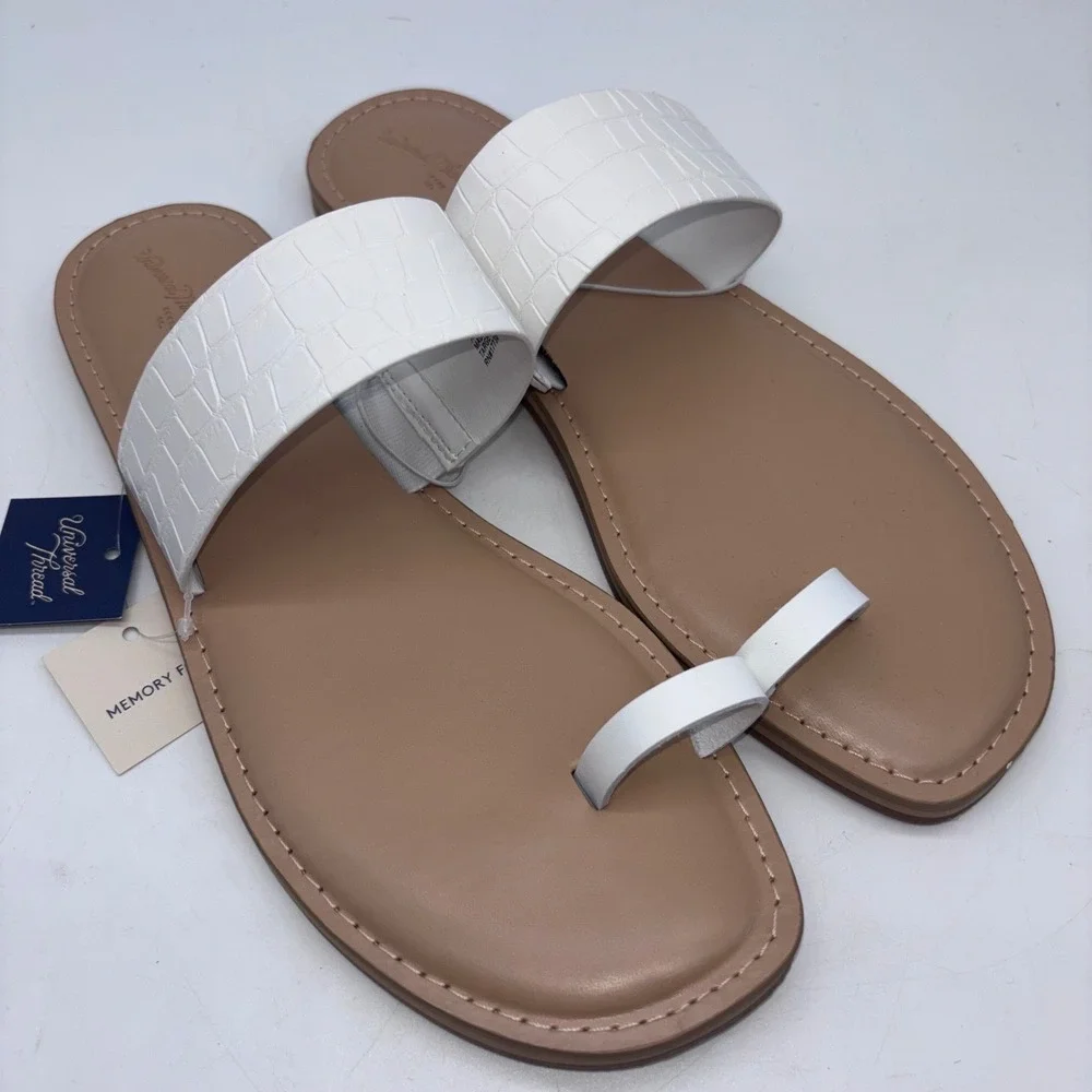 Universal Thread‎ Women 10 White Croc Toe Loop Slide Sandal Boho Chic Minimalist